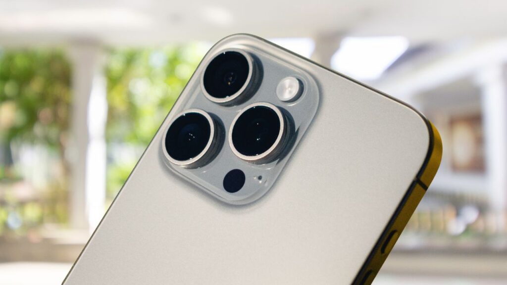 iPhone 16 Pro Camera