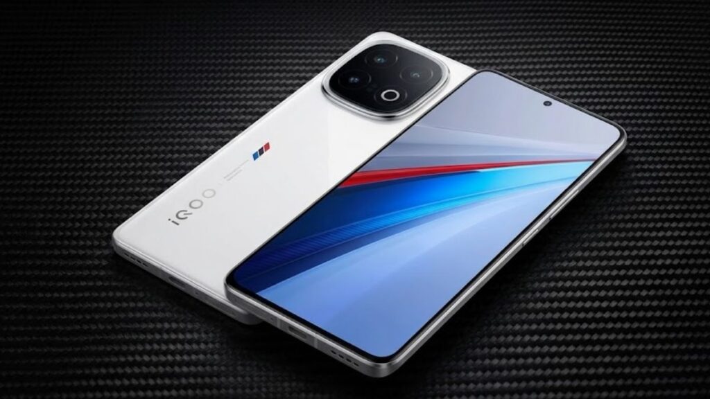 iQOO 15 Ultra Display and Design